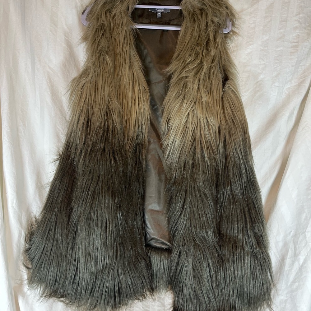 Lisa Rinna‎ Collection Ombre Faux Fur Vest Tan Grey Shaggy Sleeveless Size M